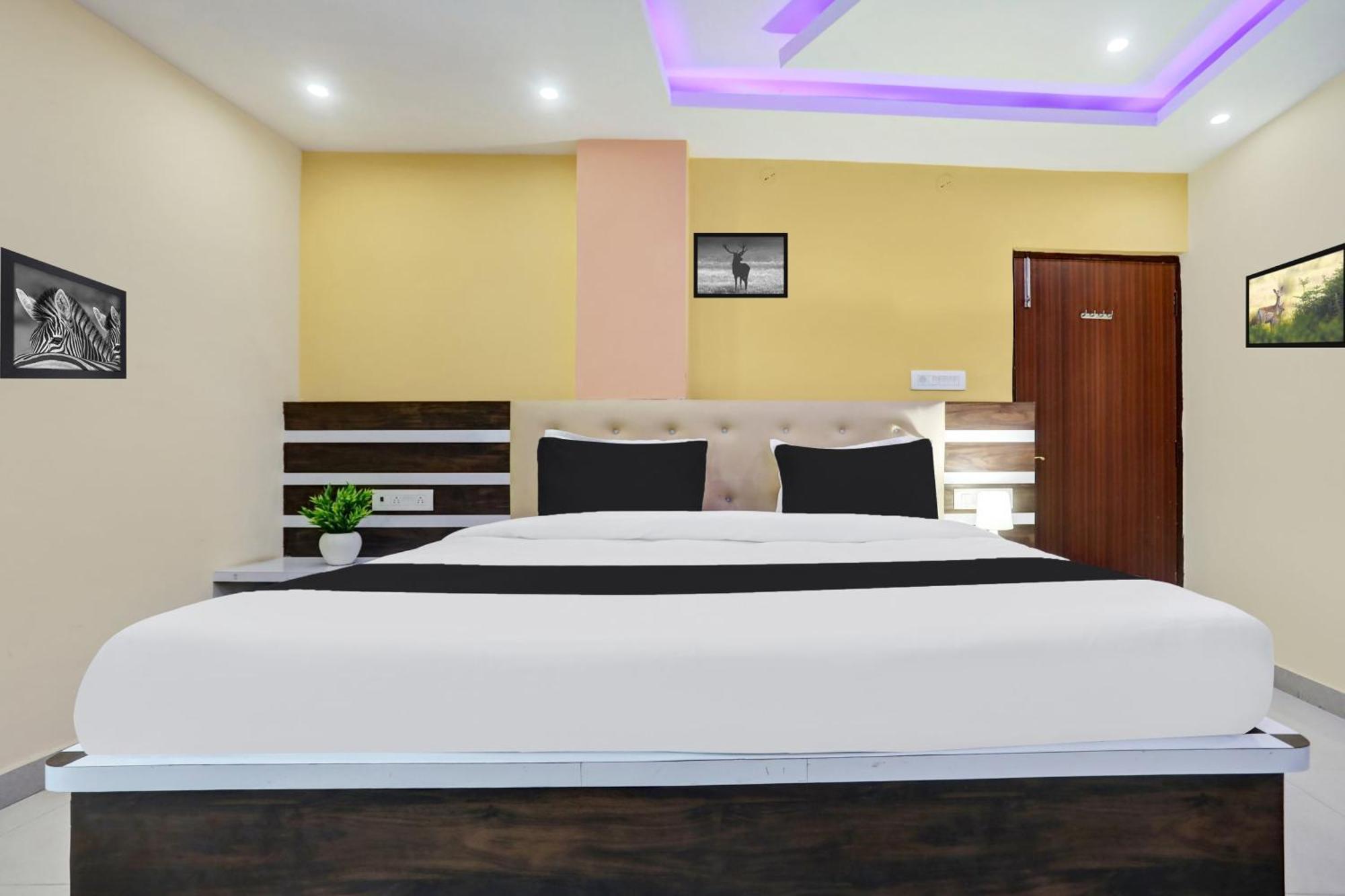 Super Collection O Danapur Near Railway Station Hotel Патна Екстериор снимка